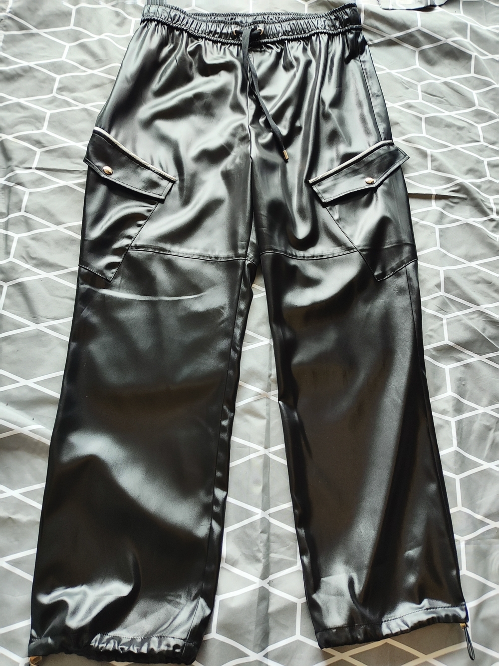 Liu Jo Black Satin Cargo Jogger Pants L